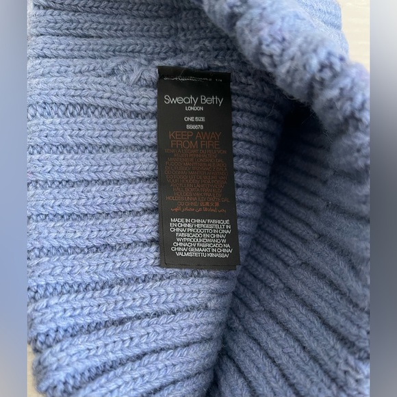 NWOT SWEATY BETTY Merino Wool Blend Beanie Size OS - Picture 4 of 4